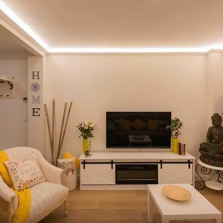 Chic Barrena Old Town 아파트 *