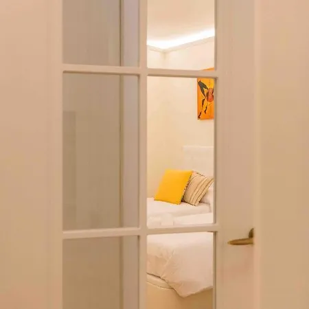 Chic Barrena Old Town ビルバオ