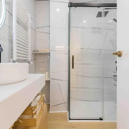 Chic Barrena Old Town * Bilbao