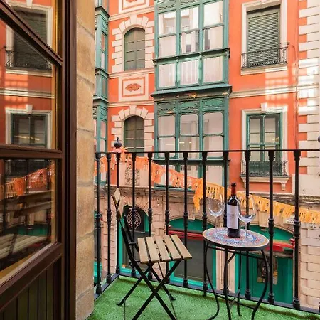 Chic Barrena Old Town 아파트 *