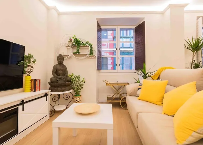 Chic Barrena Old Town *