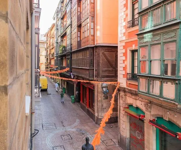 Chic Barrena Old Town * Bilbao