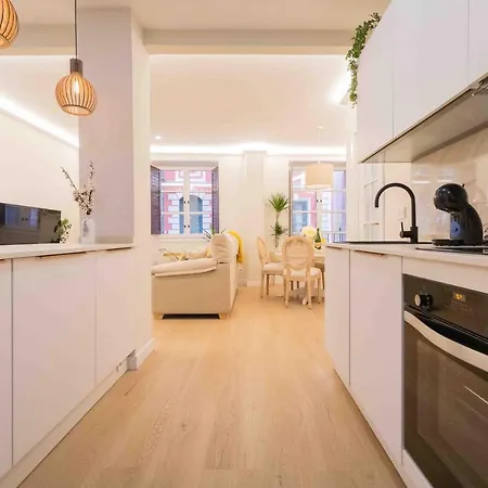 Chic Barrena Old Town Bilbao