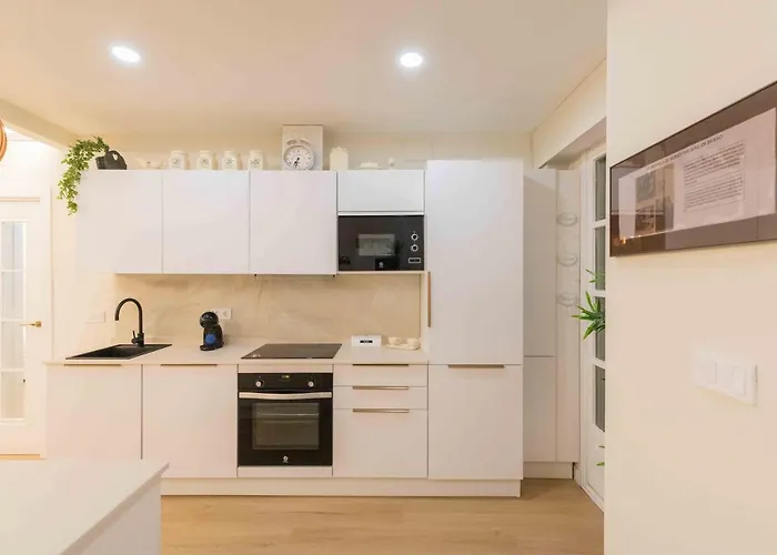 Chic Barrena Old Town Bilbao